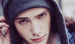 颧骨宽的男明星,盘点那些独特轮廓的帅气面孔