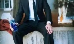 演员邮光远,光影交织，演绎人生百态