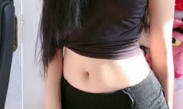 热裤美女主播视频,性感魅力一触即发