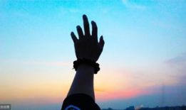 两手空空图片,探寻简约生活的真谛