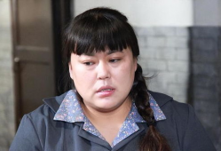 演员李菁菁离婚