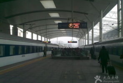 武昌火车站照片,百年历史与现代风貌的交融