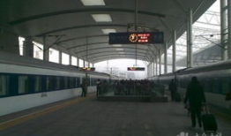 武昌火车站照片,百年历史与现代风貌的交融