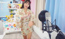 韩国女主播仙女屋青草,揭秘直播界的魅力女神